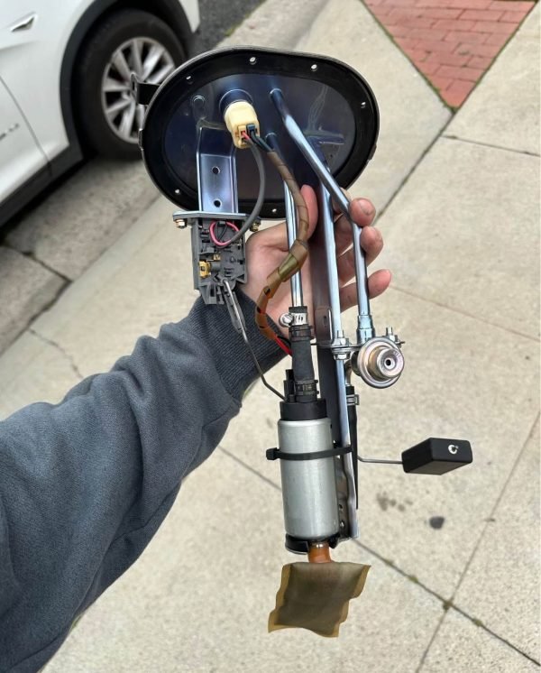 99-05 Mazda Miata Complete Fuel Pump