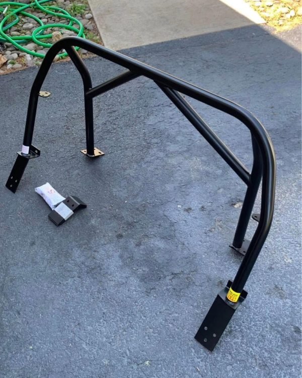 Mazda Miata’s Hard Dog Roll Bar