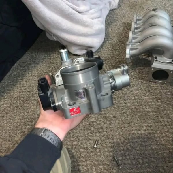 NA/NB 1.8 Skunk2 Intake Manifold